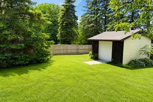 1412 N 40th St, Sheboygan, WI 53081 - Photo 17