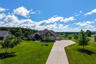 1852 Hunters Trl, Trenton, WI 53090 - Photo 43
