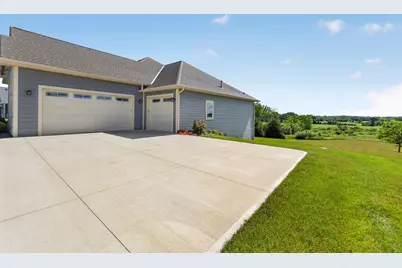 1852  Hunters Trl, Trenton, WI 53090 - Photo 39