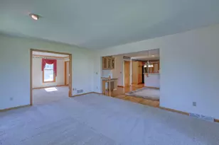 4461 S 116th St, Greenfield, WI 53228 - Photo 19
