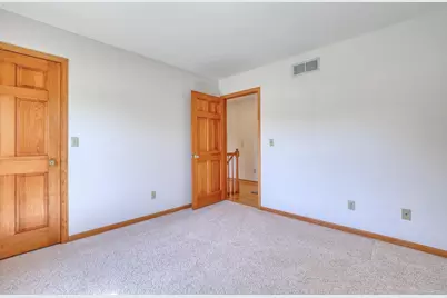 4461 S 116th St, Greenfield, WI 53228 - Photo 29