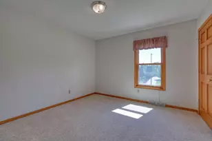 4461 S 116th St, Greenfield, WI 53228 - Photo 23