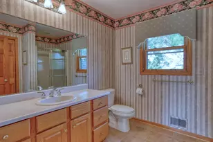 4461 S 116th St, Greenfield, WI 53228 - Photo 27
