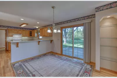 4461 S 116th St, Greenfield, WI 53228 - Photo 7
