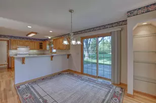 4461 S 116th St, Greenfield, WI 53228 - Photo 7