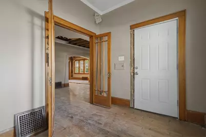 2962 N 55th St, Milwaukee, WI 53210 - Photo 3