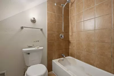 2962 N 55th St, Milwaukee, WI 53210 - Photo 15