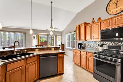 5309  32nd St, Kenosha, WI 53144 - Photo 3