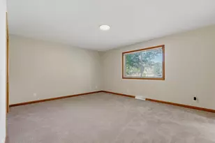 4702 Hunters Glen Dr, Sheboygan, WI 53083 - Photo 13
