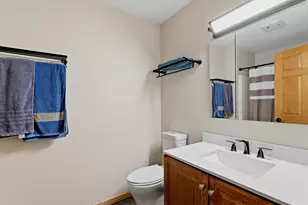 4702 Hunters Glen Dr, Sheboygan, WI 53083 - Photo 19