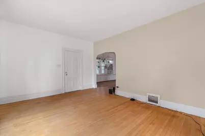 1305  Michigan Ave, South Milwaukee, WI 53172 - Photo 5