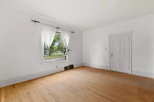 1305 Michigan Ave, South Milwaukee, WI 53172 - Photo 3