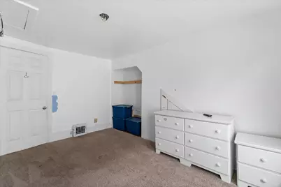 1305  Michigan Ave, South Milwaukee, WI 53172 - Photo 25