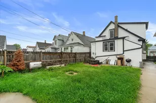 1305 Michigan Ave, South Milwaukee, WI 53172 - Photo 33
