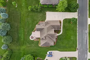 W218N5466 Taylors Woods Dr, Menomonee Falls, WI 53051 - Photo 79