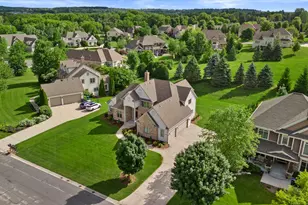 W218N5466 Taylors Woods Dr, Menomonee Falls, WI 53051 - Photo 75