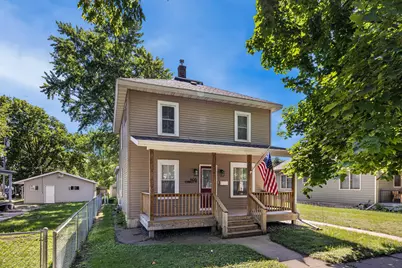 1406  Charles St, La Crosse, WI 54603 - Photo 1