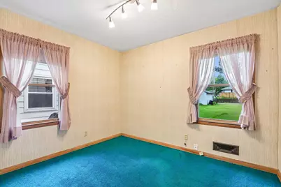 2546 S 99th St, West Allis, WI 53227 - Photo 19