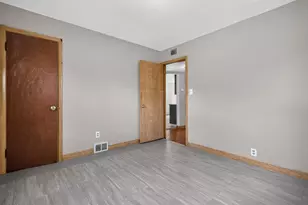 7107 W Beckett Ave, Milwaukee, WI 53216 - Photo 21