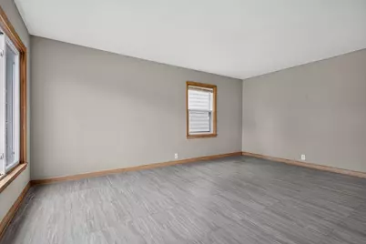 7107 W Beckett Ave, Milwaukee, WI 53216 - Photo 11