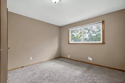 7107 W Beckett Ave, Milwaukee, WI 53216 - Photo 17