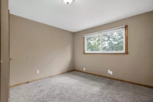 7107 W Beckett Ave, Milwaukee, WI 53216 - Photo 17