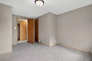 7107 W Beckett Ave, Milwaukee, WI 53216 - Photo 23