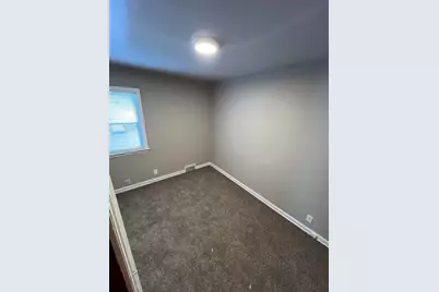 5019 N 24th St, South Milwaukee, WI 53209 - Photo 7