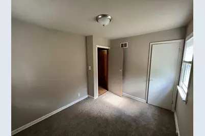 5019 N 24th St, South Milwaukee, WI 53209 - Photo 9