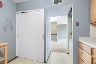 3609 N Tucker Pl #205, Milwaukee, WI 53222 - Photo 7