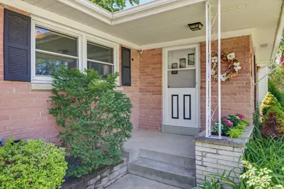 4656 N 118th St, Wauwatosa, WI 53225 - Photo 27