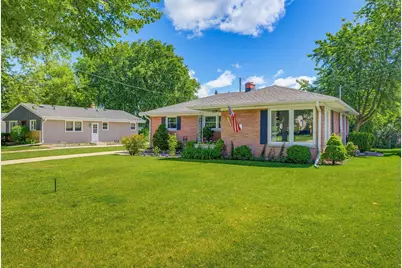 4656 N 118th St, Wauwatosa, WI 53225 - Photo 29