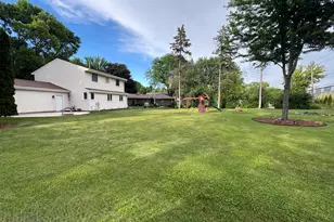 1513 Greenway Terrace, Waukesha, WI 53186 - Photo 3