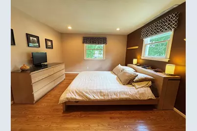 1513  Greenway Ter, Waukesha, WI 53186 - Photo 21