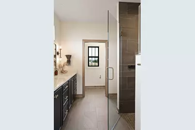 8358  Cove Ct, Racine, WI 53406 - Photo 29