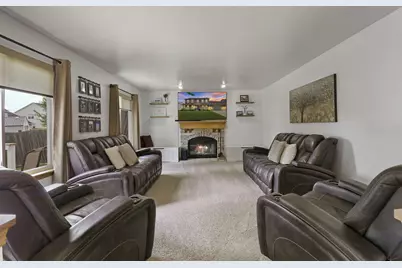 10831  64th St, Kenosha, WI 53142 - Photo 13