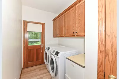 30906  Pleasant View Dr, Racine, WI 53185 - Photo 23
