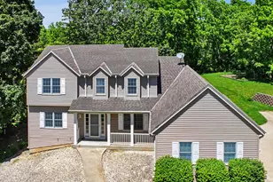 30906 Pleasant View Dr, Racine, WI 53185 - Photo 3
