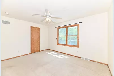 30906  Pleasant View Dr, Racine, WI 53185 - Photo 9