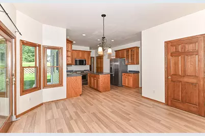30906  Pleasant View Dr, Racine, WI 53185 - Photo 7