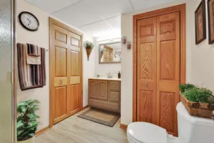 6846 S Juniper Ct, Oak Creek, WI 53154 - Photo 33