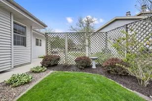 6846 S Juniper Ct, Oak Creek, WI 53154 - Photo 39