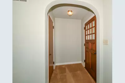 6701 W Howard Ave, Milwaukee, WI 53220 - Photo 5