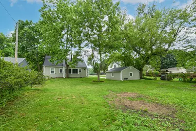 6701 W Howard Ave, Milwaukee, WI 53220 - Photo 27