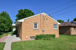 4672 N 69th St, Milwaukee, WI 53218 - Photo 31