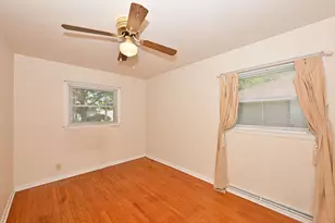 4672 N 69th St, Milwaukee, WI 53218 - Photo 7