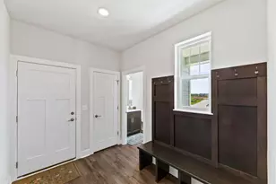 W193N5036 Rosemary Rdg, Menomonee Falls, WI 53051 - Photo 15