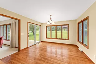 W270N2568 Orchard Ln, Pewaukee, WI 53072 - Photo 13