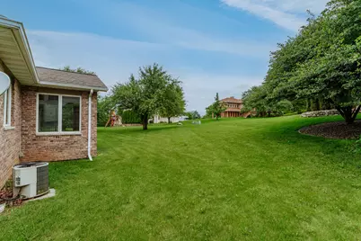 W270N2568  Orchard Ln, Pewaukee, WI 53072 - Photo 31