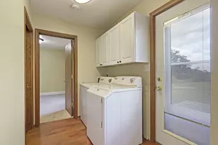 28430 117th St, Salem Lakes, WI 53179 - Photo 23